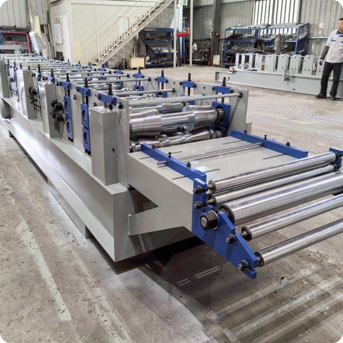 Innovative Clip Lock Roof Roll Forming Machine Revolutionizes Solar Panel Roof Mounting Systems